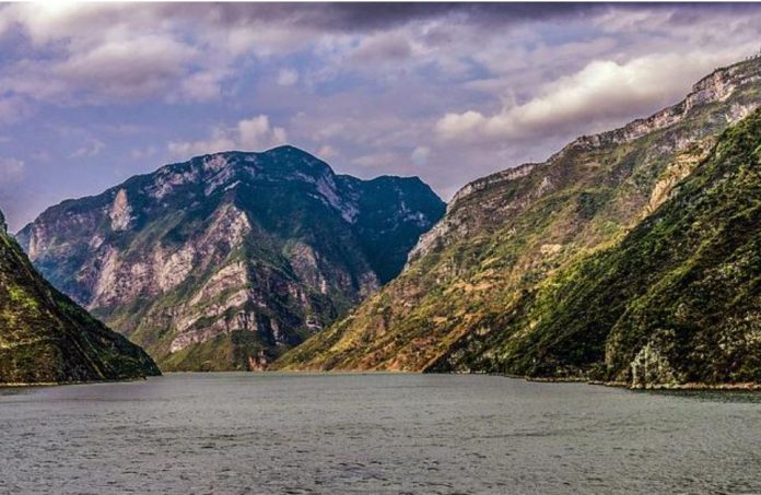 more-reka- river- sea