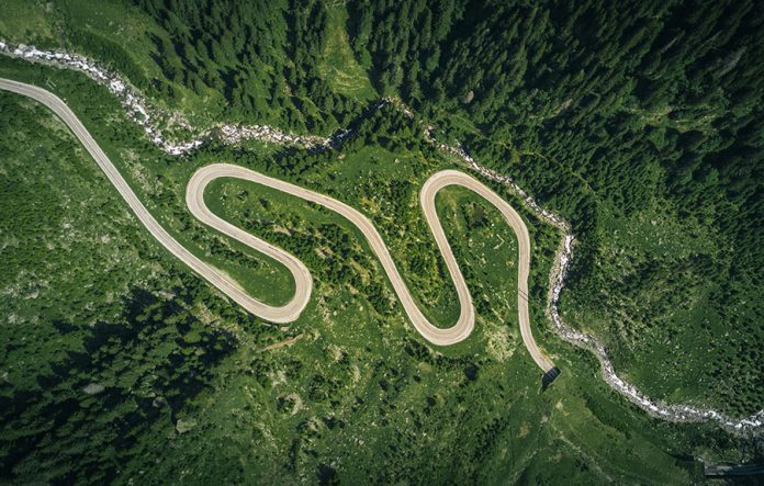 jaromir-kavan-vv-oEGlN-4E-unsplash