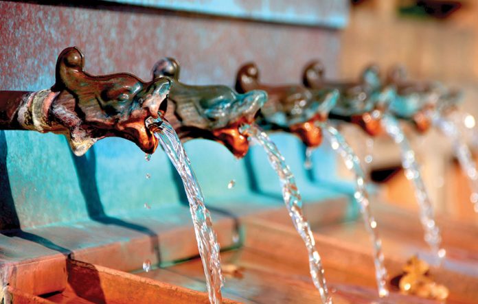 by-Anna-from-Pixabay