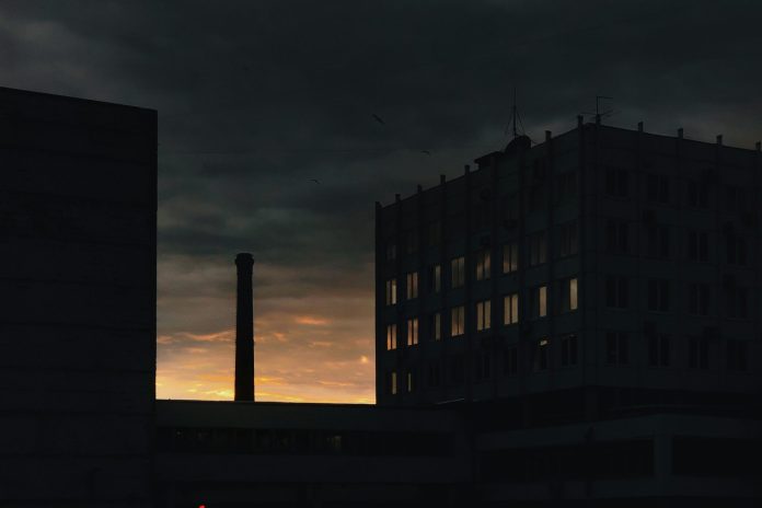 struja, električna energija, fabrika, industrija, nestanak struje